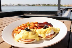 Traditional Eggs Benedict